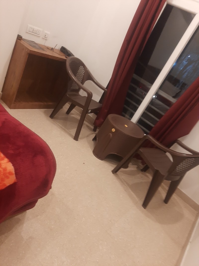 Good Life Rooms - Good Life Rooms near IOn digital, Amrit Nagar, Debari, Udaipur, Rajasthan 313024, India