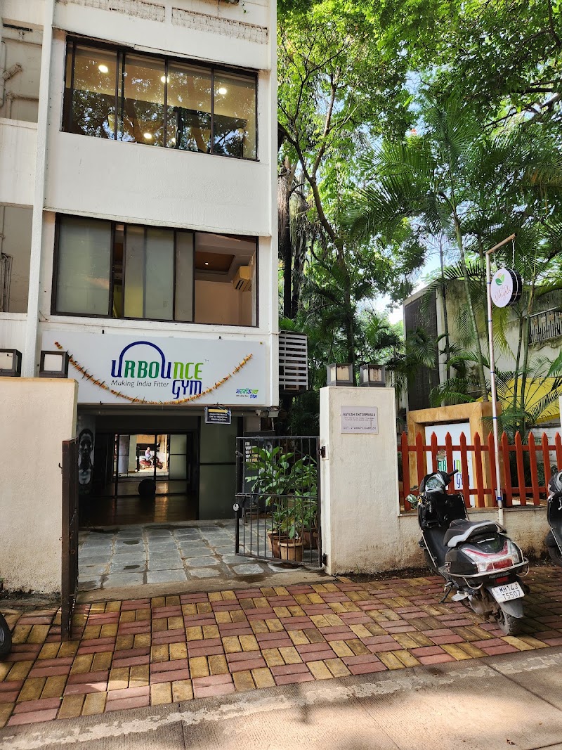 Urbounce Gym, Fergusson College Road Branch - Urbounce Gym, Fergusson College Road Branch, 925, B4, Deendayal Hospital Lane Tukaram Paduka, Chowk, Ferguson College Rd, Shivajinagar, Pune, Maharashtra 411004, India