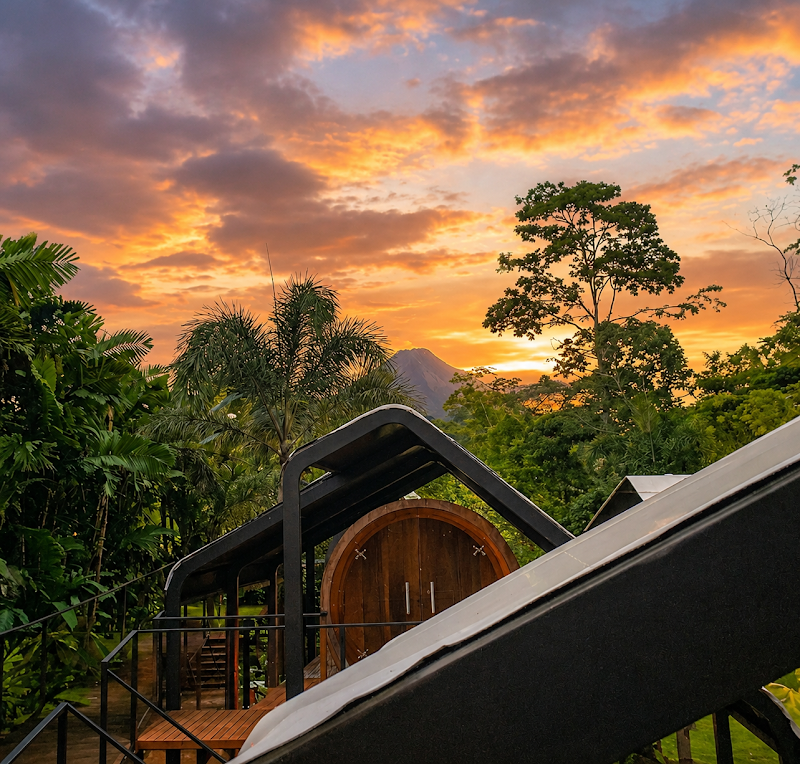 Arenal Backpackers Resort - Arenal Backpackers Resort, C. 480, Provincia de Alajuela, La Fortuna, 21007, Costa Rica