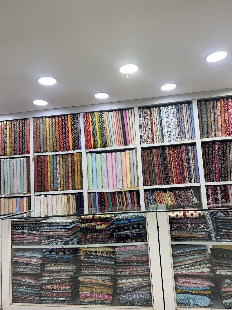 Delhi Haat Craft Cottage Industries - Delhi Haat Craft Cottage Industries, 95, SHAMBOO, N.S.I.C, Metro Station Nsic Okhla, 110020, near OKHLA, Old Ishwar Nagar, Shambhu Dayal Bagh, Kalkaji, New Delhi, DELHI, Delhi 110020, India