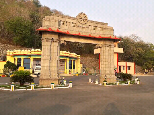Gandhi Minar - Gandhi Minar, GVVQ+M75, Hirakud, Odisha 768016, India