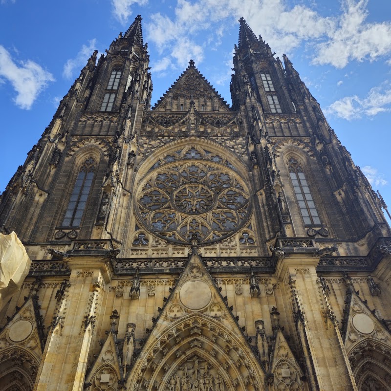 St. Vitus Cathedral - St. Vitus Cathedral III. nádvoří 48/2, 119 01 Praha 1-Hradčany, Czechia