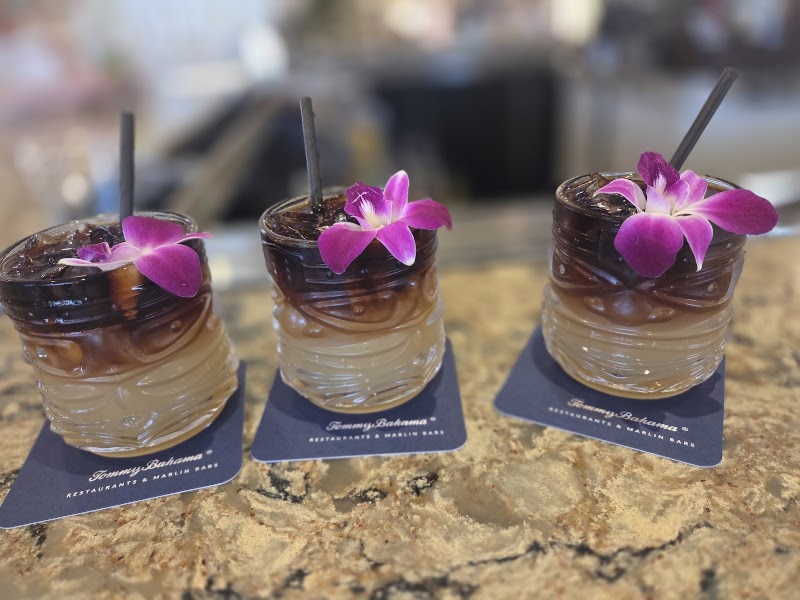 Tommy Bahama Restaurant & Bar - Tommy Bahama Restaurant & Bar 3750 Wailea Alanui Dr, Kihei, HI 96753, USA