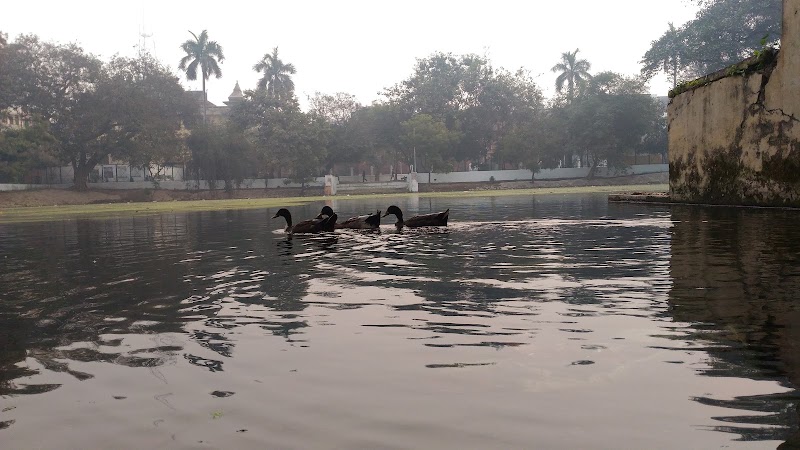 Company Garden - Company Garden Maidagin Xing, Daranagar, Kotwali, Varanasi, Uttar Pradesh 221001, India