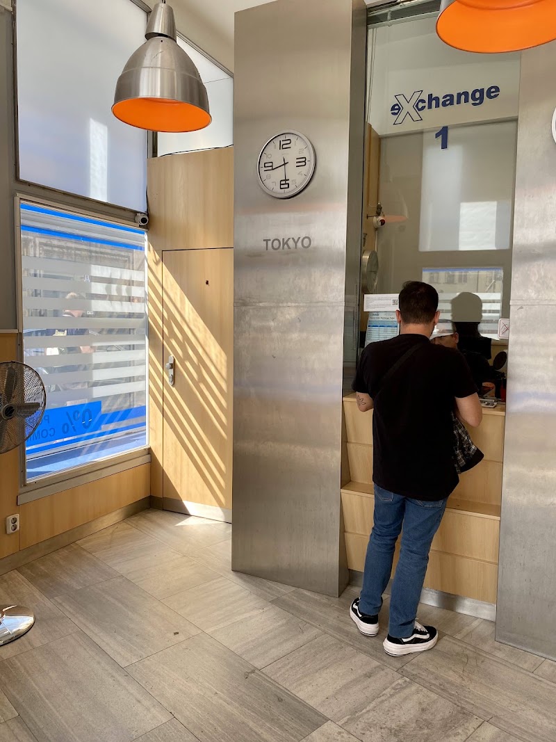 eXchange - eXchange, Kaprova 14/13, 110 00 Praha 1-Staré Město, Czechia