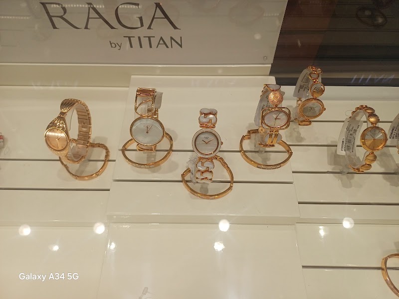 Helios Watch Store - Elan Miracle Mall, Gurugram - Helios Watch Store - Elan Miracle Mall, Gurugram Shop No 104-105, Elan Miracle Mall, beside Levi's Store, Sector 84, Gurugram, Haryana 122012, India