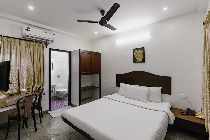 Executive Inn - Executive Inn 1-A, Perumal Koil St, White Town, Puducherry, 605001, India