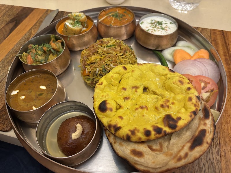 Canton Royale Restaurant - Canton Royale Restaurant S.20 / 51, Hotel Surya A-5, The Mall Rd, Cantt, Varanasi, Uttar Pradesh 221002, India