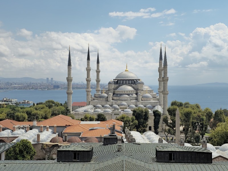 The Blue Mosque - The Blue Mosque Cankurtaran, At Meydanı Cd No:7, 34122 Fatih/İstanbul, Türkiye