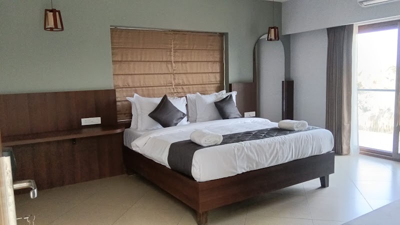 Hotel Casa Sevara - Hotel Casa Sevara, 587 Deul Waddo, Ozran Beach Rd, Vagator, Anjuna, Goa 403509, India