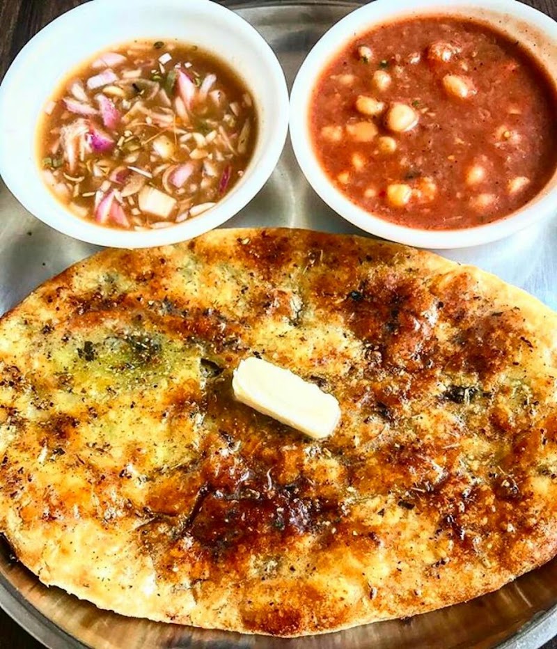 BUBBY KULCHE WALA - BUBBY KULCHE WALA, Shop No 89, Inside Ram Gharia Gate, Chowk Chabutra, Nimak Mandi, Amritsar, Amritsar Cantt., Punjab 143006, India