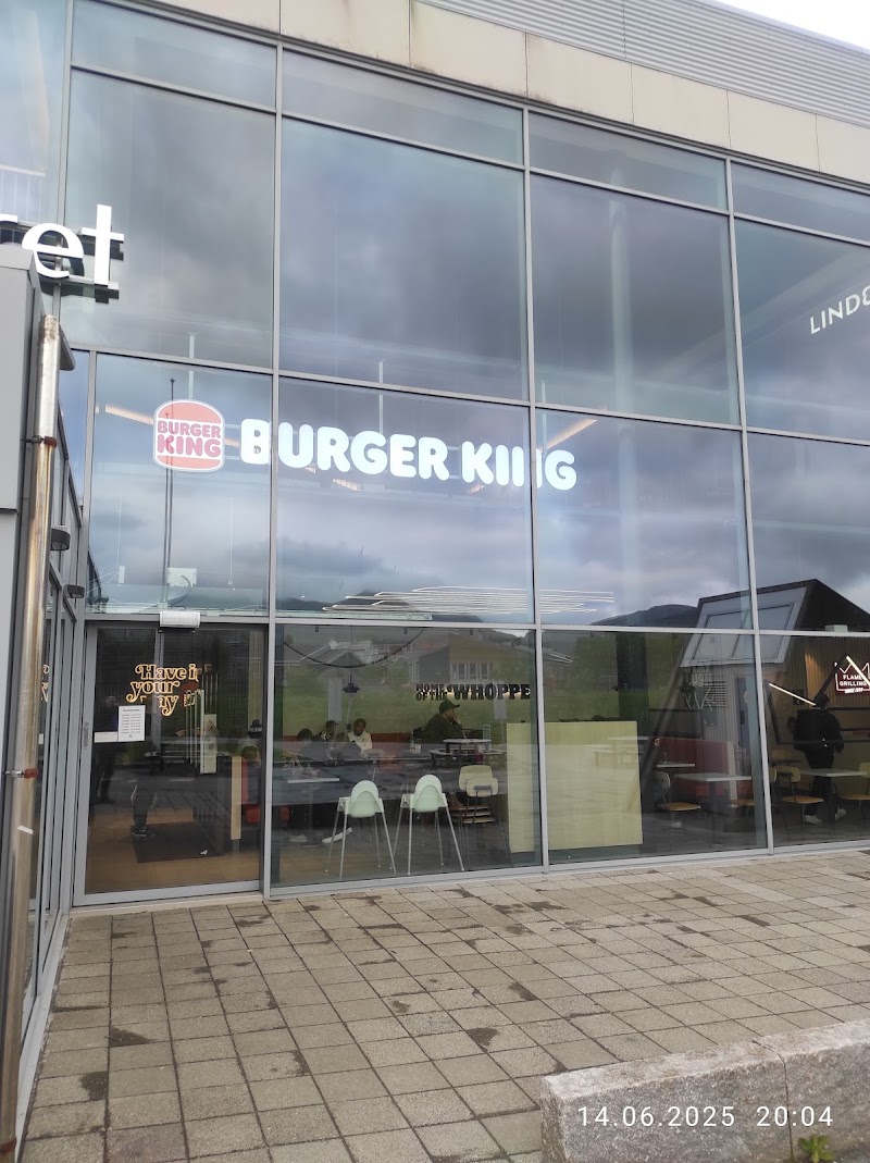 Burger King Leknes - Burger King Leknes, Storgata 8, Lofotsenteret 2 etg, 8370 Leknes, Norway