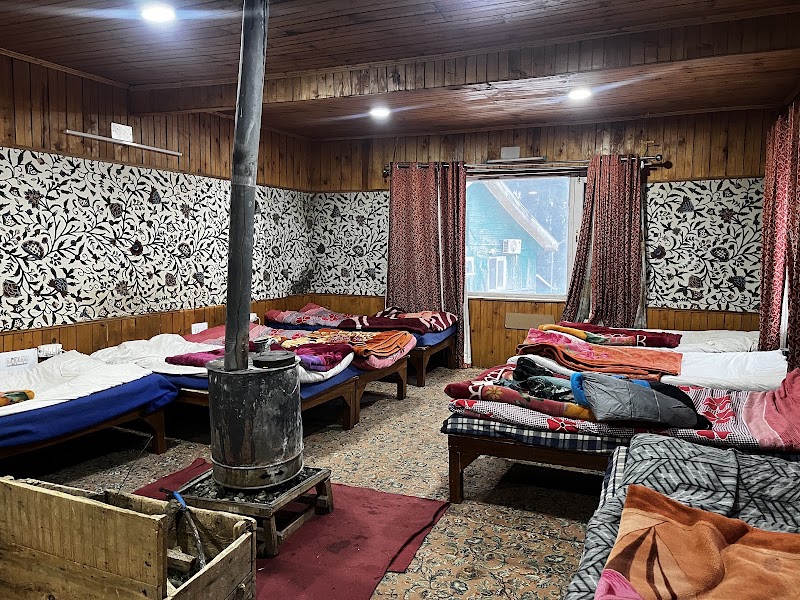 JKTDC 8-bedded Hut - JKTDC 8-bedded Hut 29WM+RC8, Gulmarg, 193403