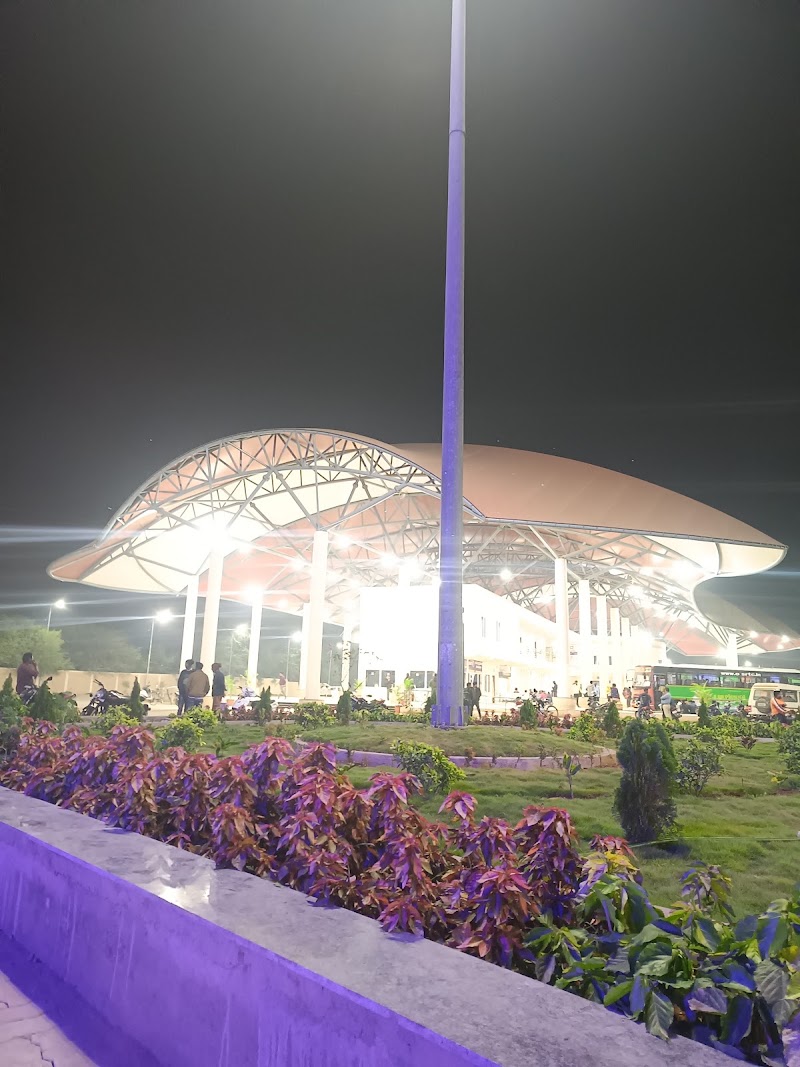 Bus Stop Bhawanipatna - Bus Stop Bhawanipatna, W546+GJ3, Naktiguda, Bhawanipatna, Odisha 766001, India