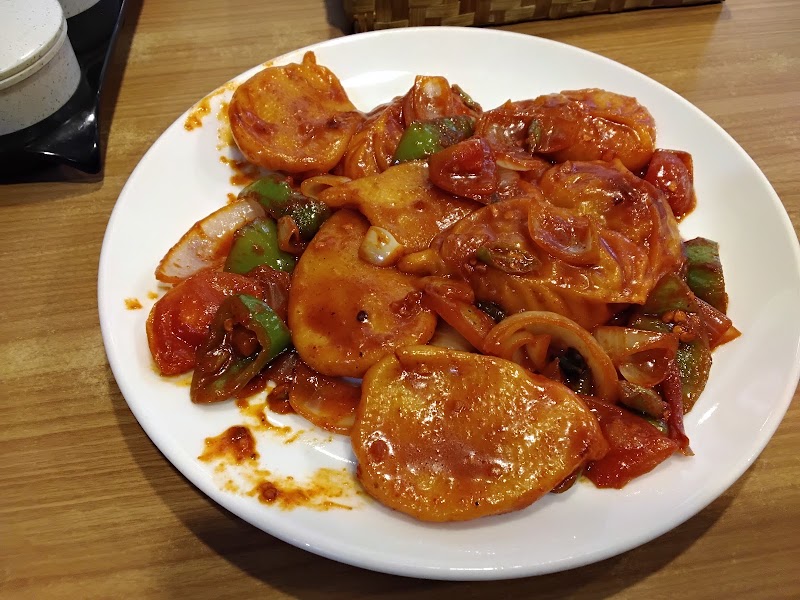 Utse Restaurant & Bar - Utse Restaurant & Bar Amrit Marg, Kathmandu 44600, Nepal
