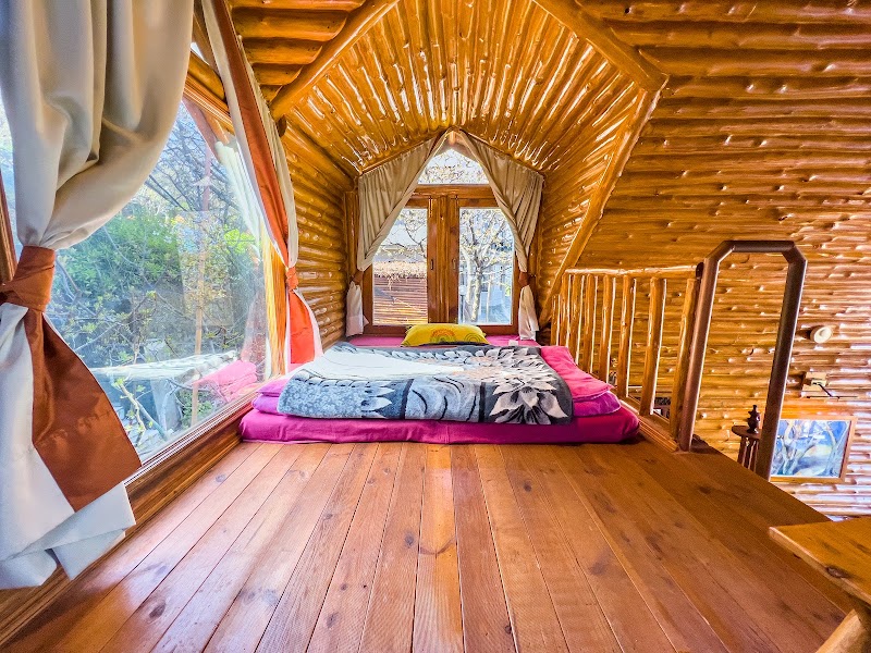 Banjara Orchard Retreat at Thanedar - Banjara Orchard Retreat at Thanedar, Thanadhar Rd, Himachal Pradesh 172030, India