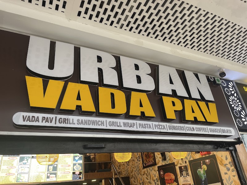 URBAN VADA PAV - URBAN VADA PAV GATE NO 19, SPECTRUM MALL PHASE 2, Sector 75, Noida, Uttar Pradesh 201316, India