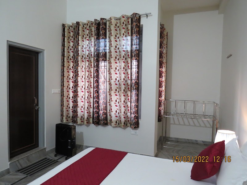 Haveli Raghu Niwas - Heritage Guest House/HomeStay - Haveli Raghu Niwas - Heritage Guest House/HomeStay A-129, Kalwar Rd, Kardhani Govindpura, Govindpura, Jhotwara, Jaipur, Rajasthan 302044, India