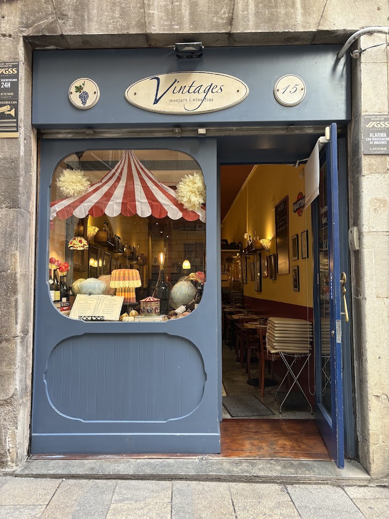 Vintages - Vintages Carrer de la Cort Reial, 15, 17004 Girona, Spain