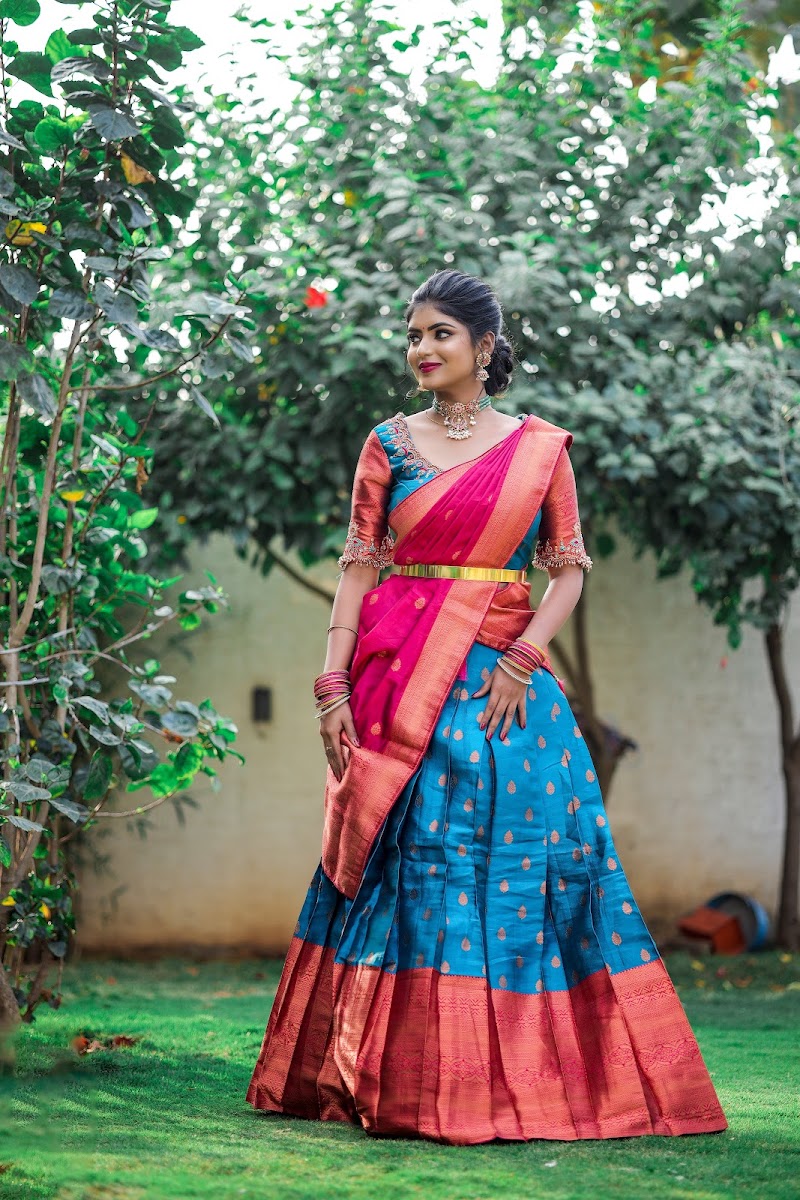 The Elegant Lady - The Elegant Lady 16, Basavaraju building, maramma temple road, Kanakapura Main Rd, Ganigarapalya, Adarsha Layout, thalaghattapura post, Bengaluru, Karnataka 560109, India