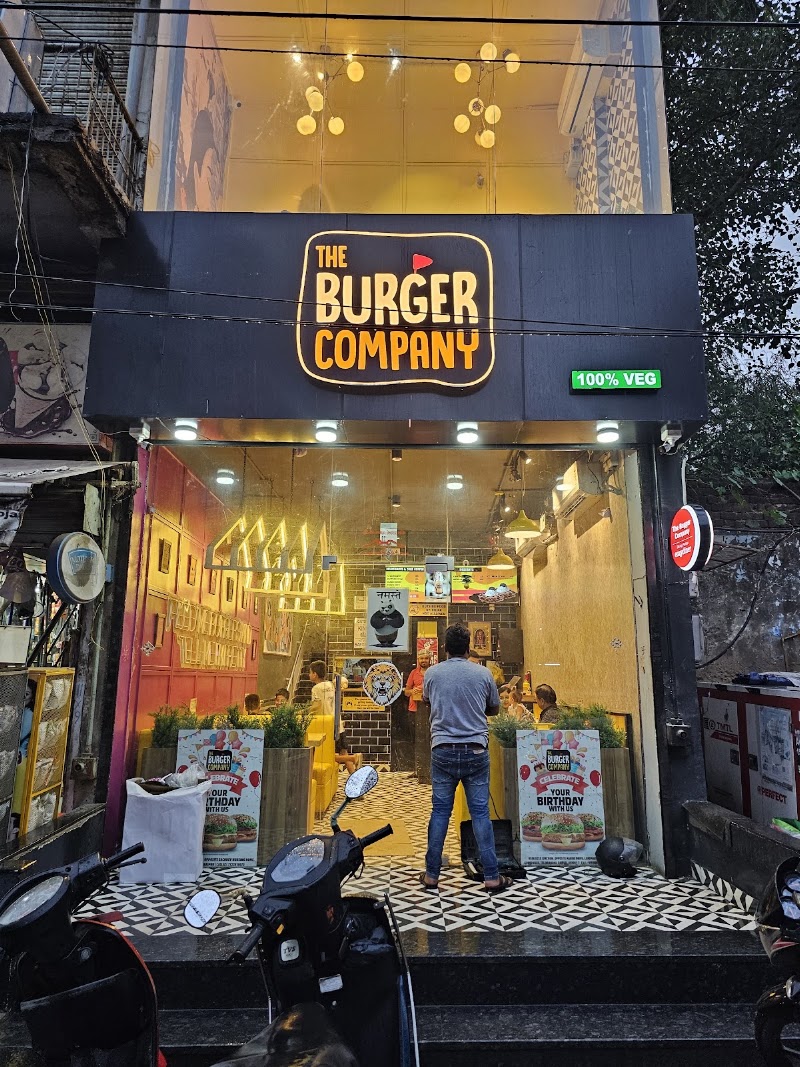 The Burger Company - The Burger Company 416, Samta Colony Main Rd, Nagar Nigam Colony, Samta Colony, Raipur, Chhattisgarh 492001, India
