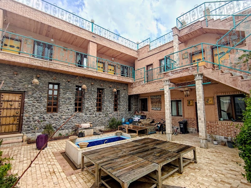 Goljan - Goljan, JGFQ+75W, Hasan Abdal, Zanjan Province, Iran