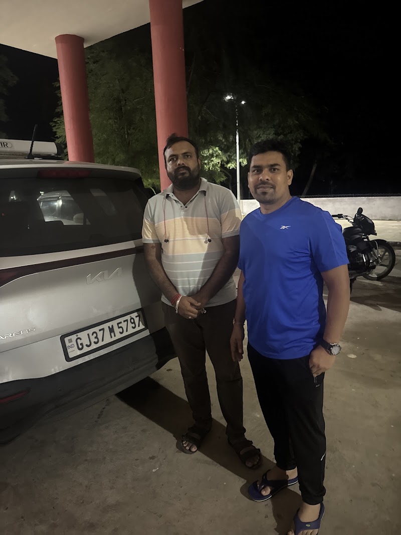 Shivam Car Rental - Shivam Car Rental, Birla plot, near garbhi chowk, Ghanshyam Nagar, Dwarka, Okha, Gujarat 361335, India