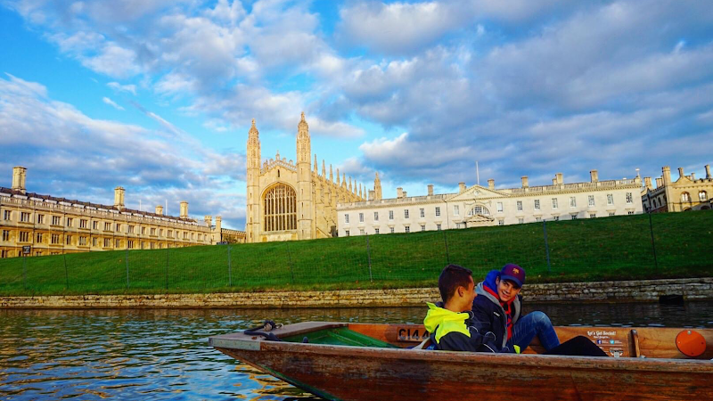 Lets Go Punting Cambridge