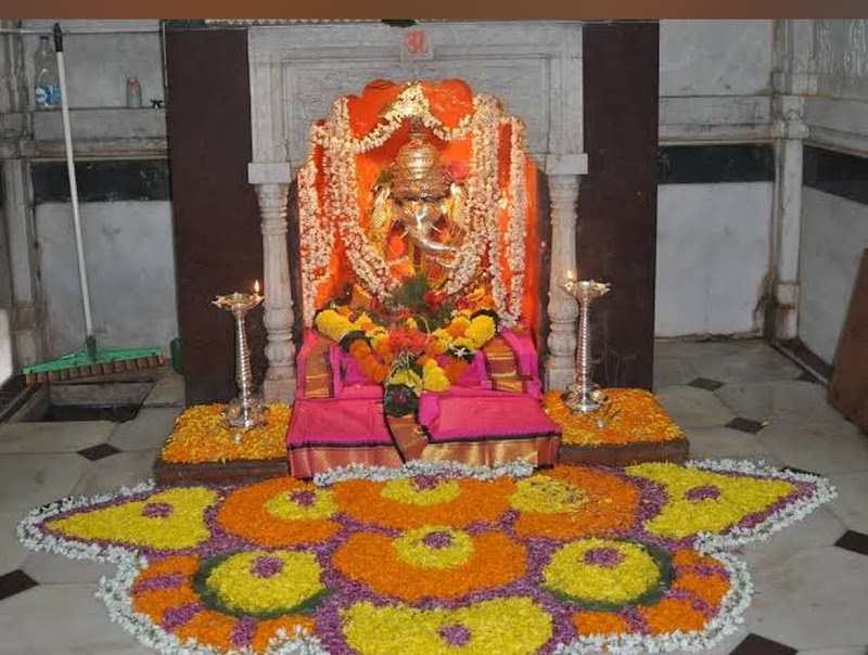 Shree Ganpatipule Mandir - Shree Ganpatipule Mandir, Ganpatipule, Maharashtra 415615, India