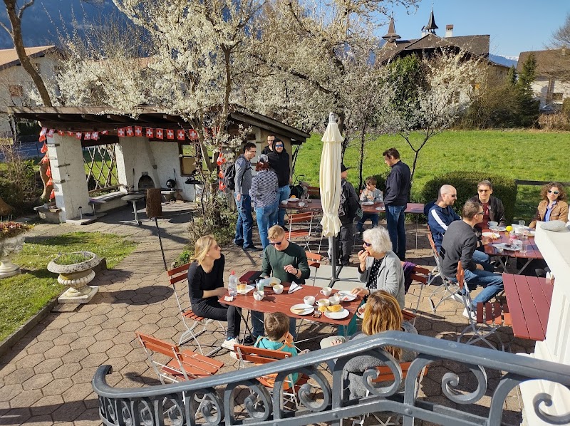 Adventure Hostel Interlaken - Adventure Hostel Interlaken Seestrasse 44, 3800 Interlaken, Switzerland