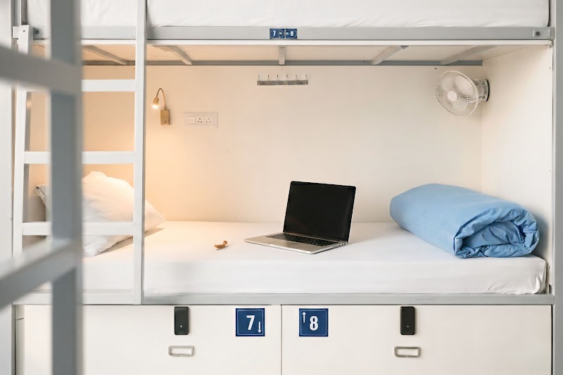 Transit POD Stay – New Delhi | Airport Transit - Transit POD Stay – New Delhi | Airport Transit Konnectus Tower, Railway Station, opposite New Delhi, Kamla Market, Railway Station, New Delhi, Delhi, 110002, India