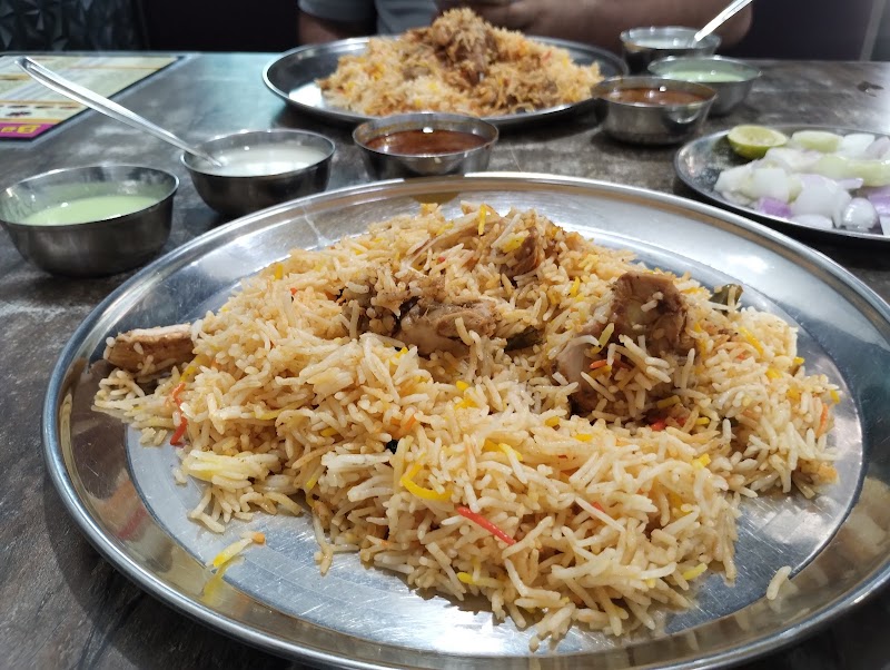 Balle Balle Dhaba - Balle Balle Dhaba, Arpa Complex, CMD Chowk, opp. Nava Bharat Press, Bilaspur, Telipara, Chhattisgarh 495004, India