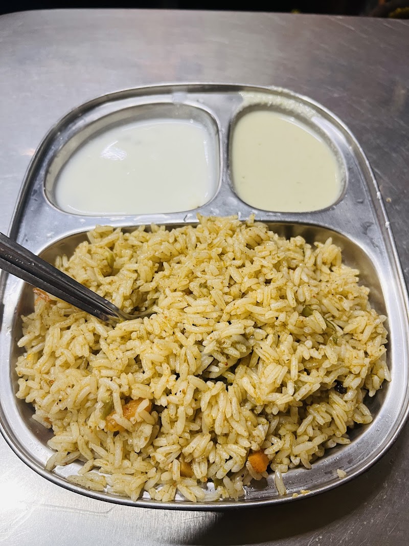 Nagaari Canteen - Nagaari Canteen 8QR2+CP3, Temple Car St, Sri Krishna Temple Complex, Thenkpete, Maruthi Veethika, Udupi, Karnataka 576101, India