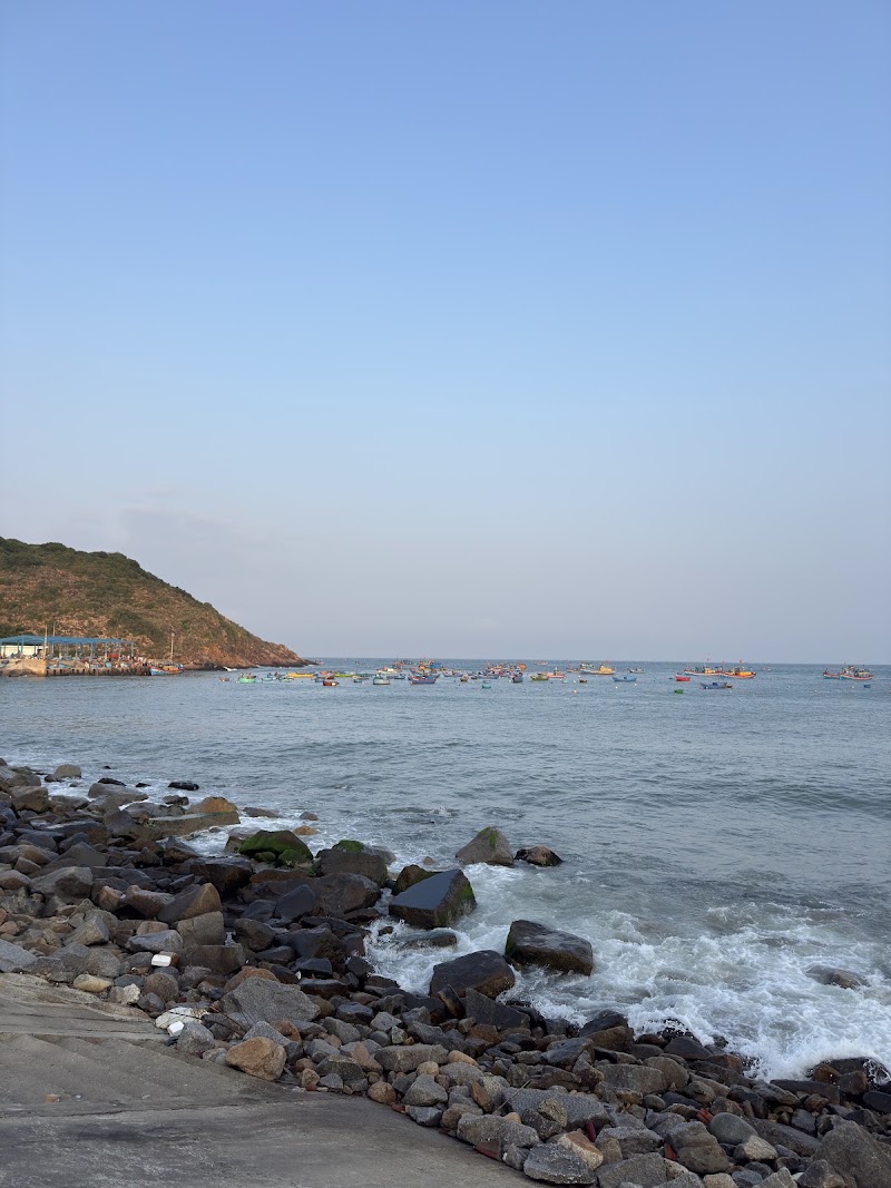 Bãi Bến Nồm - Bãi Bến Nồm, V7GV+M78, Xương Lý, Quy Nhon Dong, Gia Lai, Vietnam