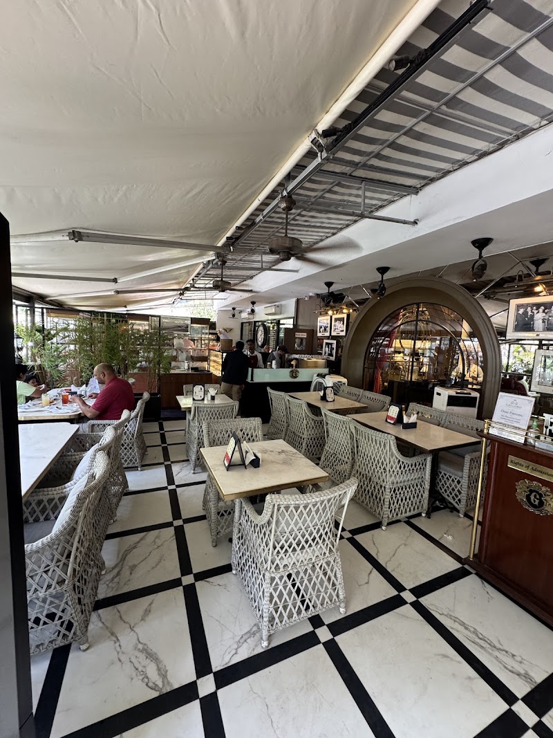 Gaylord Restaurant - Gaylord Restaurant V N Rd, Churchgate, Mumbai, Maharashtra 400020, India