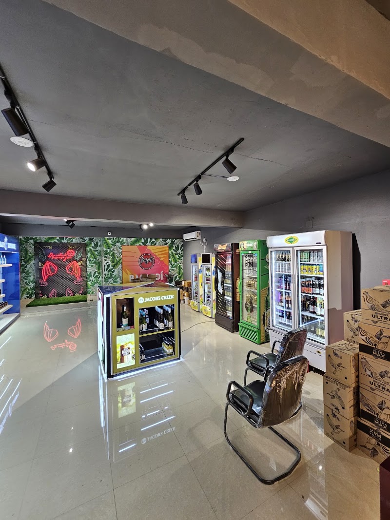 Spirits Premium F.L Off Shop Sambalpur - Spirits Premium F.L Off Shop Sambalpur, near Ainthapali Chowk, Ainthapali, Sambalpur, Odisha 768004, India