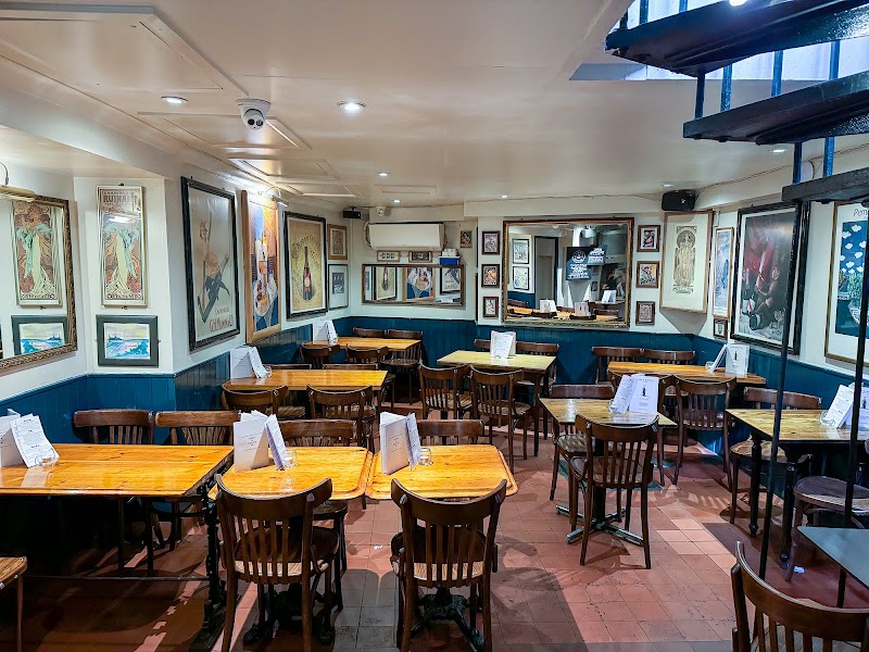 Cork & Bottle Wine Bar Leicester Square - Cork & Bottle Wine Bar Leicester Square 44-46 Cranbourn St, London WC2H 7AN, UK