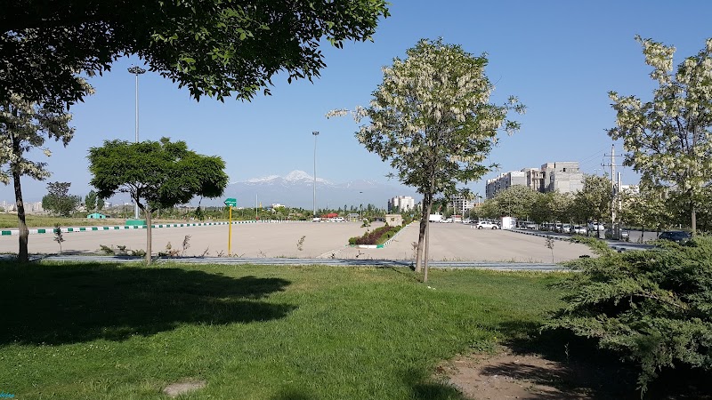 shorabil parking place - shorabil parking place, Ardabil Province, Ardabil, Milad highway, 679R+PVF, Iran