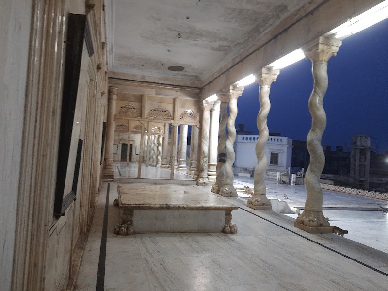 Shahji Temple, Vrindavan - Shahji Temple, Vrindavan, Gotam Nagar, Vrindavan, Uttar Pradesh 281121, India