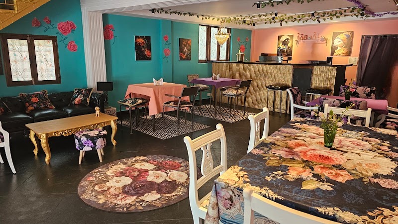 The Green Table - The Green Table 1340, Bouta Waddo, Assagao, Anjuna, Goa 403509, India