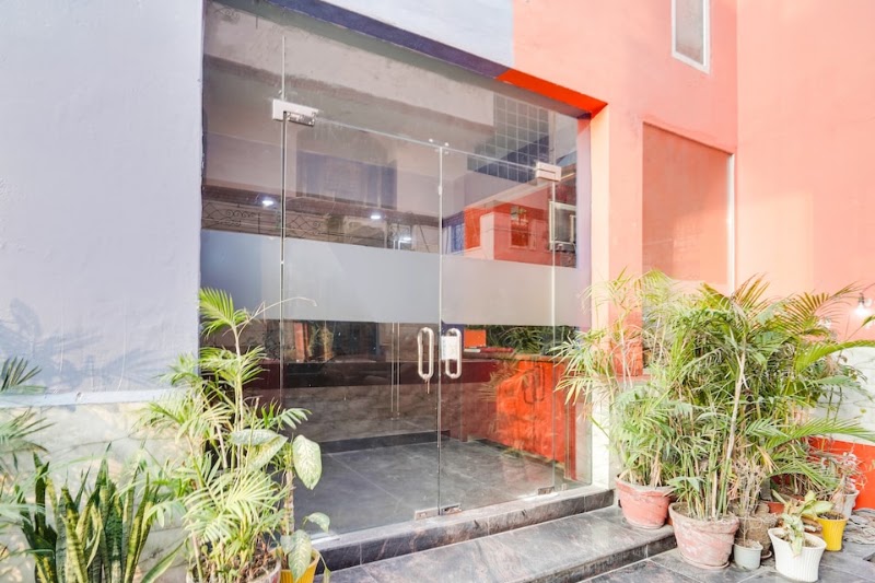 Townhouse Maithli Marg Sector 55 formerly Red Roof - Townhouse Maithli Marg Sector 55 formerly Red Roof, A-05, A-5 sector 56, A Block, Indian Oil Nagar, Sector 55, Noida, Uttar Pradesh 201307, India