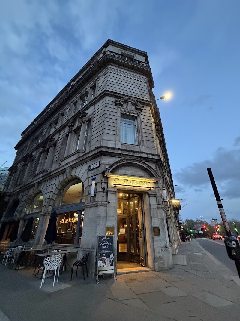 All Bar One Tower Of London - All Bar One Tower Of London 14 Byward St, Greater, London EC3R 5BA, UK