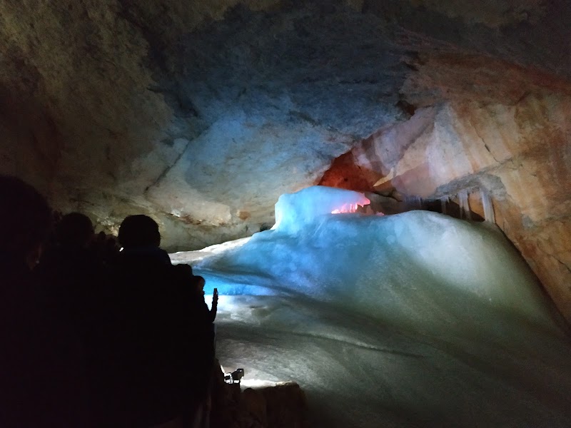 Dachstein Giant Ice Cave