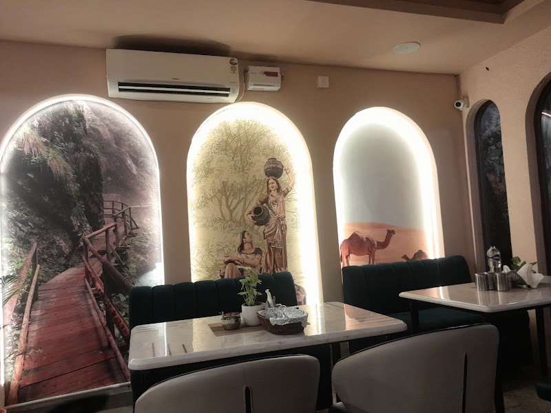 The Vivan Restaurants - The Vivan Restaurants Gate No 4, mod, near Subharti university, Ghat, Meerut, Uttar Pradesh 250002, India