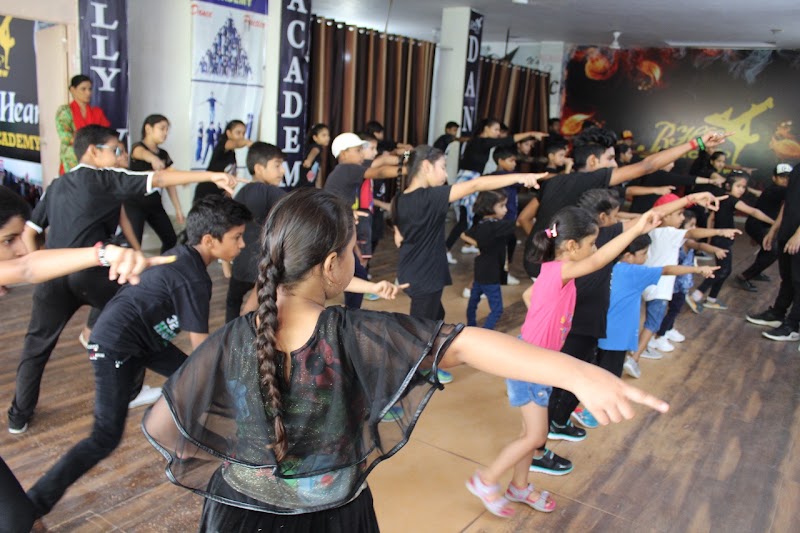 Black Heart Dance Academy - Black Heart Dance Academy Near RBSM Public School Bharat Chowk Maruti kunj Road Maruti kunj, Road, Bhondsi, Gurugram, Haryana 122102, India