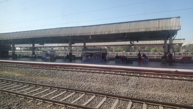 Sabarmati Jn North - Sabarmati Jn North, 3HGQ+WRH, Ram Nagar, Sabarmati, Ahmedabad, Gujarat 380005, India
