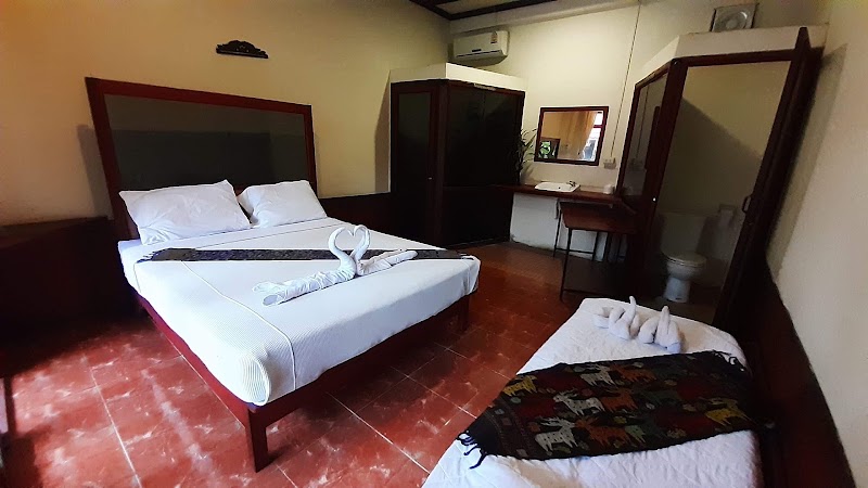 Dok Champa Guest House - Dok Champa Guest House, WV2J+8WV, Muang Champassak, Laos