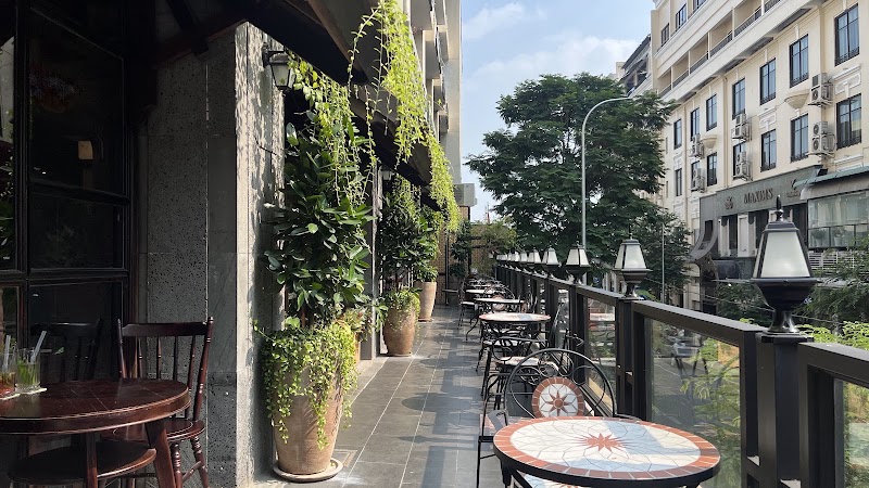 Cà phê Cô Ba Đồng Khởi - Cà phê Cô Ba Đồng Khởi, Lầu 5, Số, 2, 4-6 Đồng Khởi, Sài Gòn, Hồ Chí Minh 700000, Vietnam