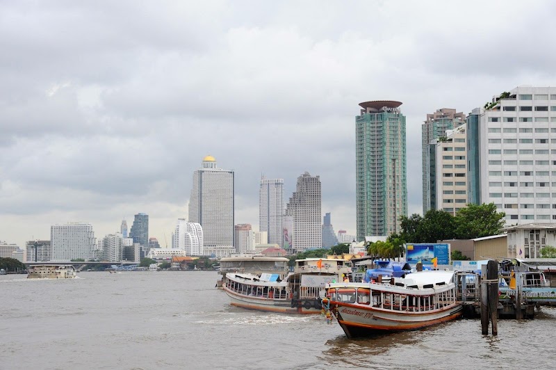 Asiatique Ferry Service to Sathon Pier - Asiatique Ferry Service to Sathon Pier, PG32+XM5, Wat Phraya Krai, Bang Kho Laem, Bangkok 10120, Thailand