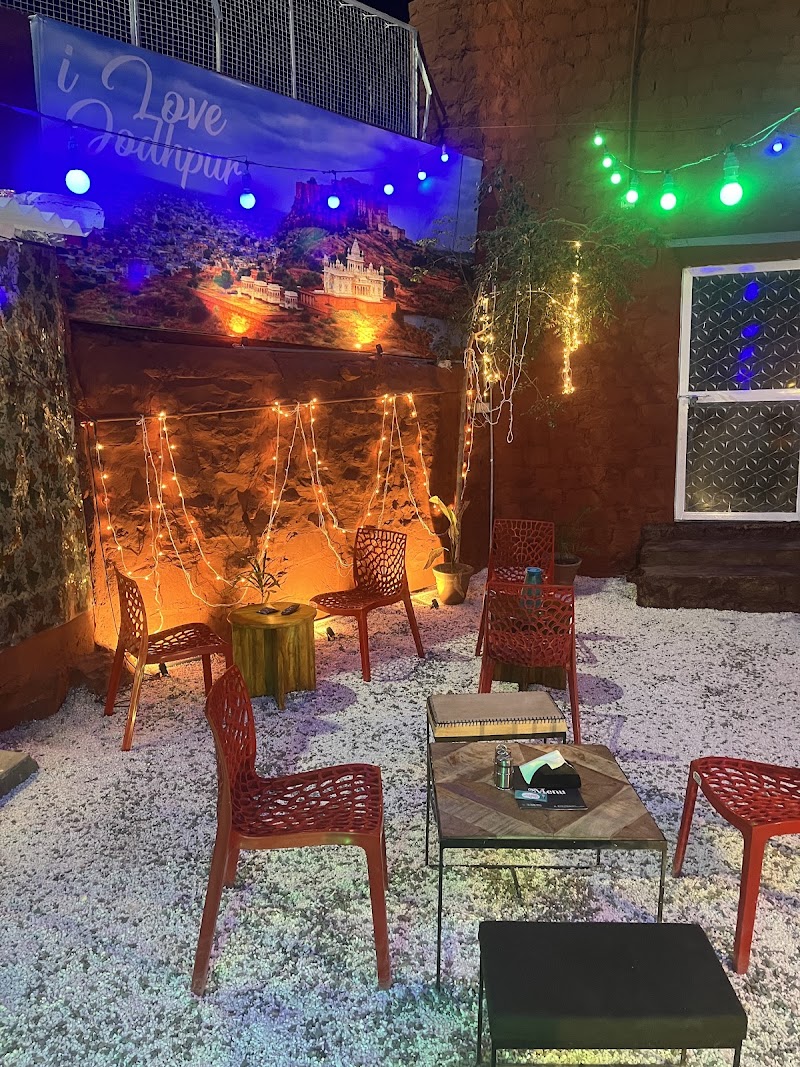 YASYAAM CAFE - YASYAAM CAFE Jasawant thade ki ghati, Fort Rd, Gulab Sagar, Jodhpur, Rajasthan 342001, India
